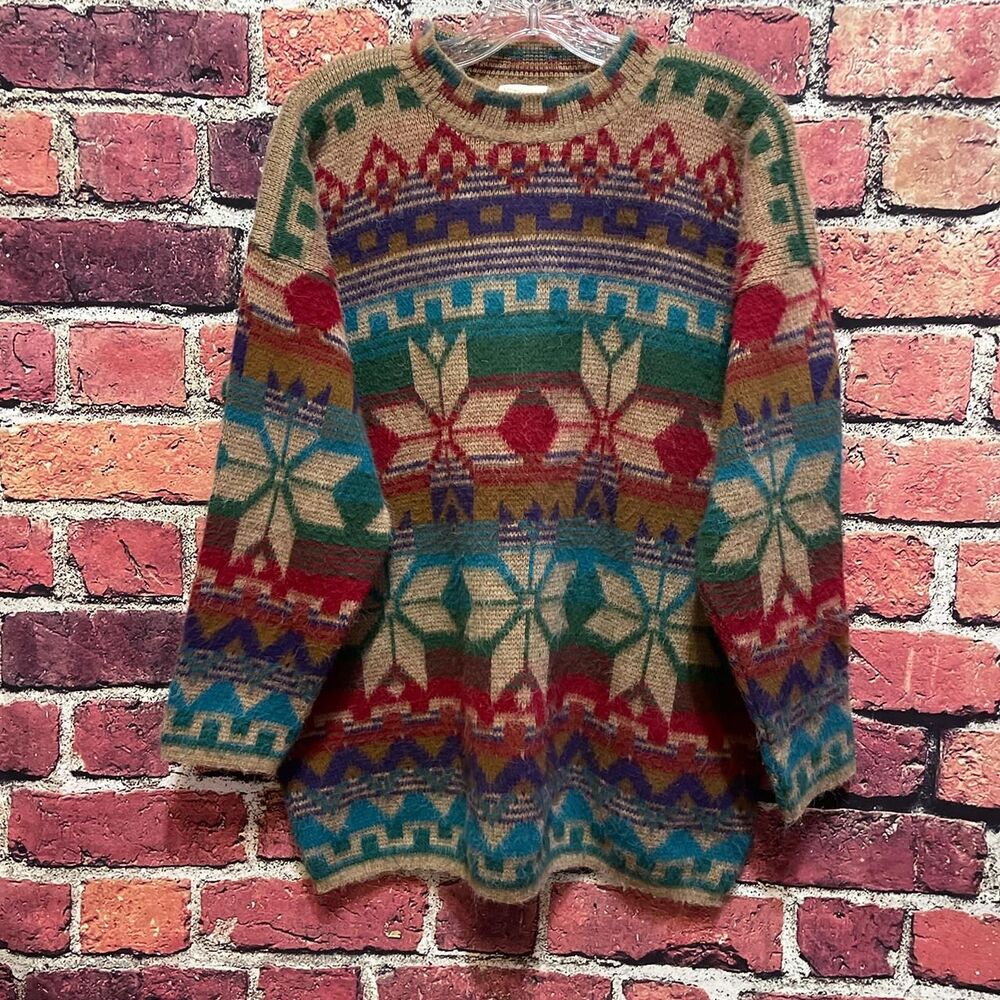 Vintage-Inspired Multicolor Fair Isle Crewneck Sweater - Picture 2 of 8